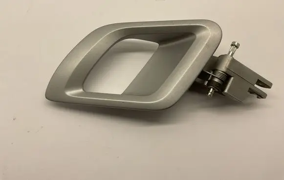 Rear door interior handle
