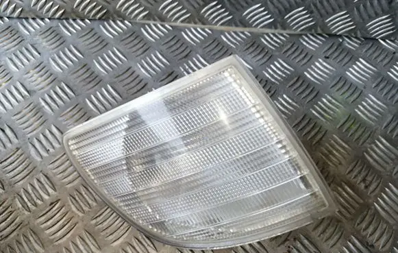Mercedes-Benz Vito Viano W638 Front indicator light 6388200921