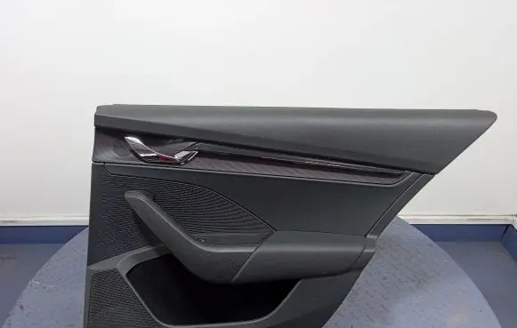 Skoda Octavia Mk4 Door card panel trim set 5E7867024A