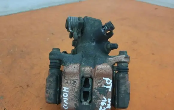 Honda Civic Rear brake caliper