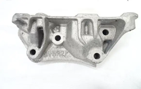 Peugeot Partner III Engine mount bracket 9810967480