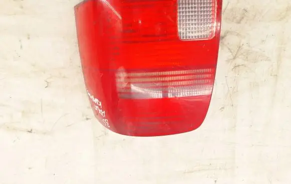 Volkswagen PASSAT B5 Rear/tail lights 393366 392846