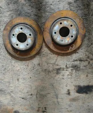 Chrysler Grand Voyager V Rear brake disc