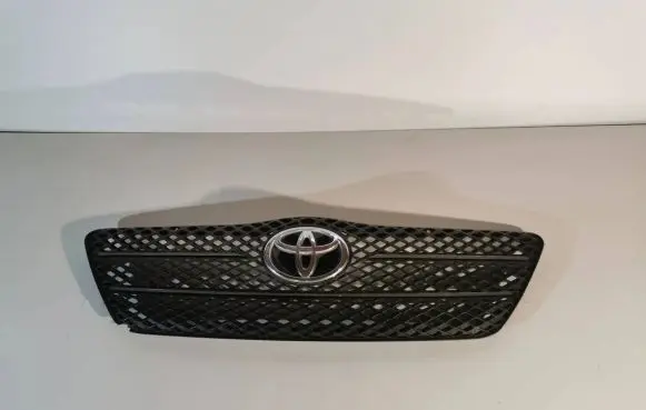 Toyota Corolla Verso E121 Front bumper upper radiator grill