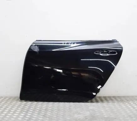Maserati Quattroporte Rear door 673008060