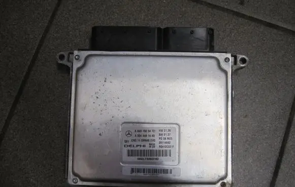 Mercedes-Benz E W211 Engine control unit/module ECU A6461505472