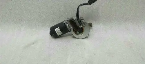Mercedes-Benz GL X166 Front wiper linkage and motor A1668200842