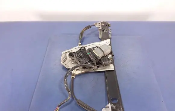 Mercedes-Benz S W220 Rear door window regulator with motor A2207300346