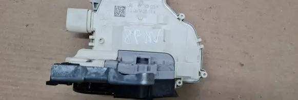 Audi A4 S4 B9 Rear door lock 4G0839015F