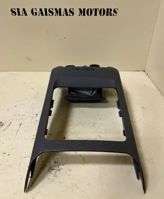 Volkswagen Jetta V Other interior part 1K5863289