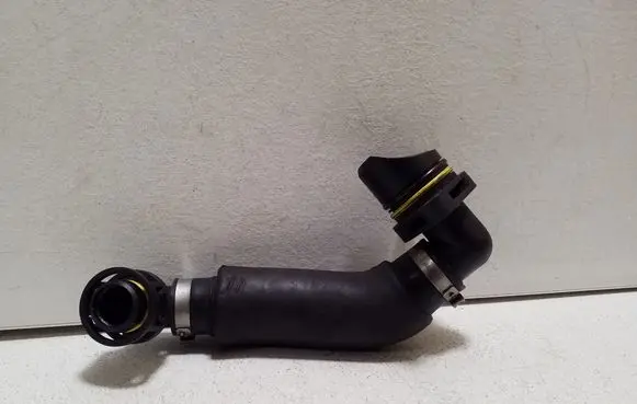Land Rover Discovery Sport Breather/breather pipe/hose G4D36C342BB