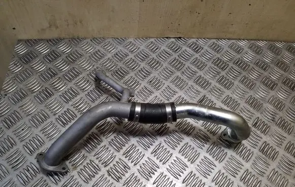Volvo XC90 Engine coolant pipe/hose