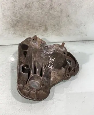 Audi A6 S6 C6 4F Engine mounting bracket 4f0199351ag