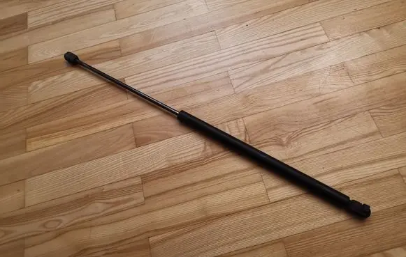 Volkswagen New Beetle Tailgate/trunk strut/damper 017667