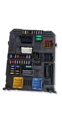 Peugeot Expert Other control units/modules 9823063180 28612034 20180719