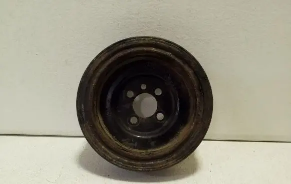 Volkswagen Tiguan Crankshaft pulley 04L105243