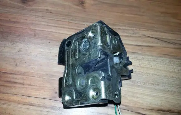 Renault Scenic I Front door lock