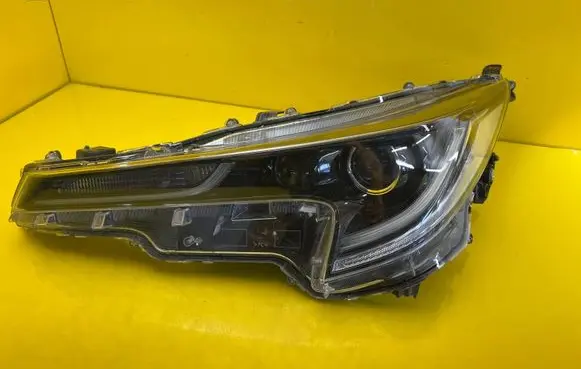 Toyota Corolla E210 E21 Headlight/headlamp 81150-02S70