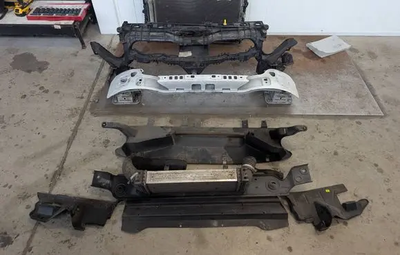 Ford Tourneo Custom Radiator support slam panel