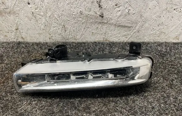 BMW 5 G30 G31 Front fog light 7349132 89250241