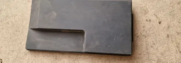 BMW 3 E36 Fuse box cover 61131387613 8373449