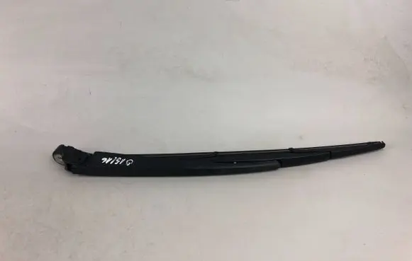 Subaru Outback (BS) Rear wiper blade 