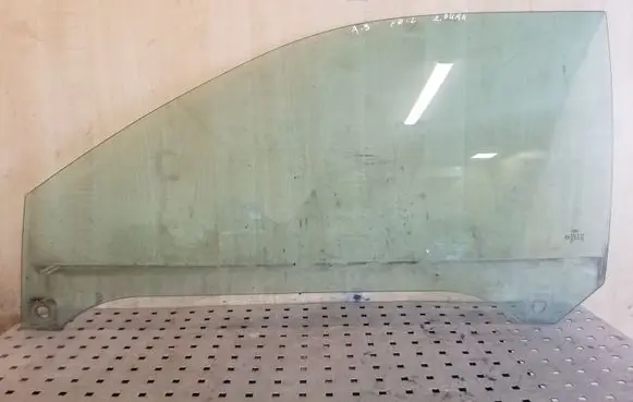 Audi A3 S3 8L Front door window/glass (coupe) 