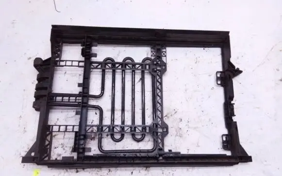 Engine oil radiator