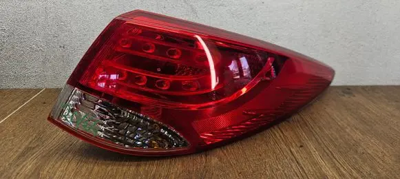 Hyundai ix35 Rear/tail lights 92402-2Y0