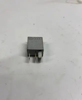 Volkswagen Sharan Other relay 1K0951253 0332011100