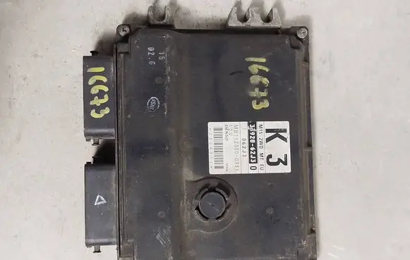 Suzuki Swift I Engine control unit/module 3392062J3 33920-62J3