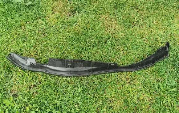 BMW X1 F48 F49 Rubber seal rear door 7349663