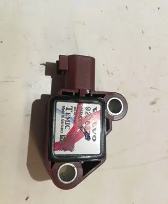 Volvo V50 Airbag deployment crash/impact sensor 9206975