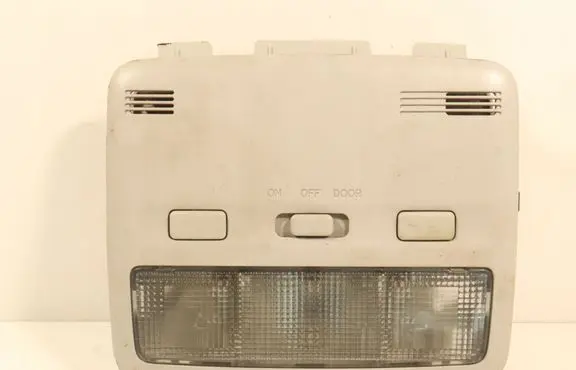 Toyota Avensis T250 Other interior light 8125305230