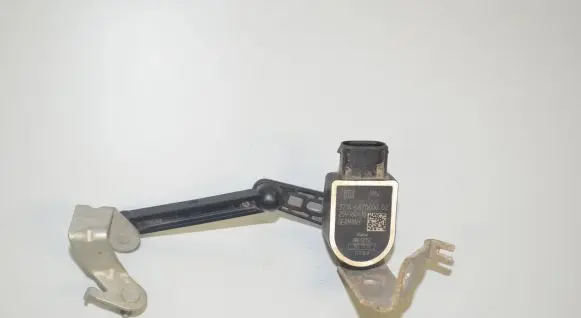 Rear air suspension level height sensor