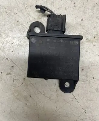 BMW X5 E70 Tire pressure control unit 6771042 51239803 053300101202