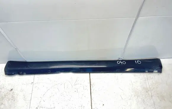Mercedes-Benz ML W163 Sill A1636903140