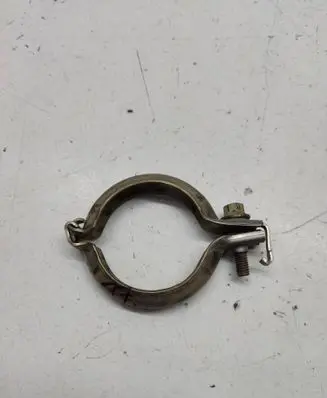 Mercedes-Benz E W213 Muffler pipe connector clamp A0039950402