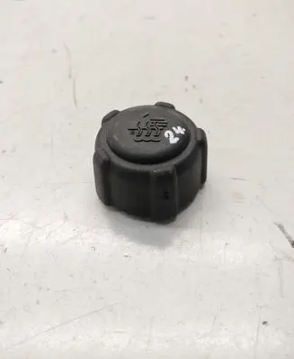 Mitsubishi Outlander Coolant expansion tank/reservoir cap 