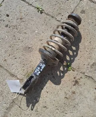 Volkswagen Golf III Front shock absorber/damper