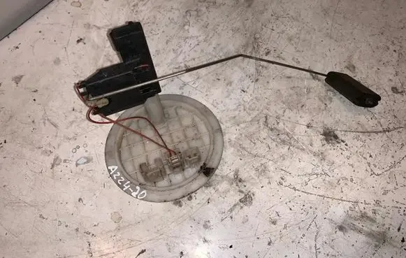 Volvo V70 Fuel pressure regulator 