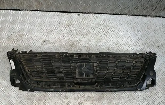 Seat Ibiza V (KJ) Front bumper upper radiator grill 6F0853654D