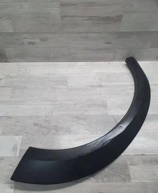 Volvo XC70 Rear arch trim 31283106