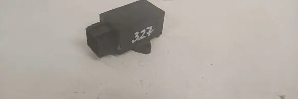 Volkswagen Touareg I Seat heating relay 7L0959772