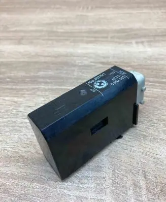 BMW 5 E39 Door control unit/module 8352165 40620751