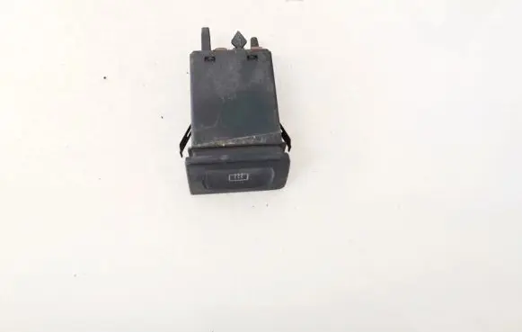 Volkswagen Golf IV Windscreen/window heater switch 1j0953235j 1j0953235jh