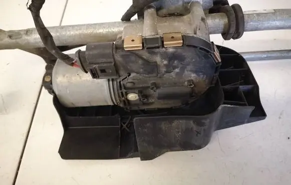 Volkswagen PASSAT B6 Wiper motor 3C1955119