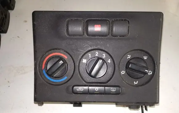 Opel Zafira A Climate control unit 90559839 024420732 56341