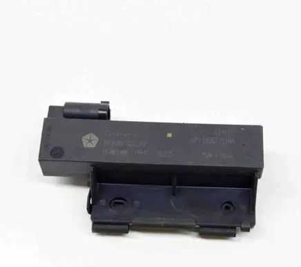 Maserati Quattroporte Keyless system antenna 68067753AA 2840891600300
