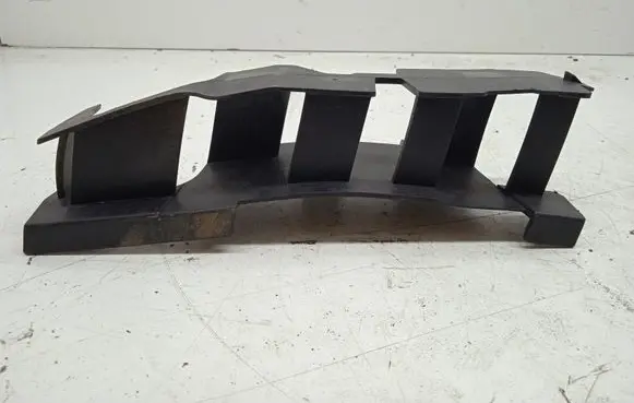 Peugeot 208 Front bumper mounting bracket 9673872780